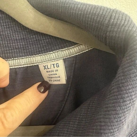 Tommy Bahama Tobago Bay 1/2 Zip Sweatshirt Women’s XL Navy w/white stitching - Picture 4 of 12